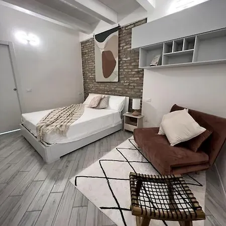 Centro - Hosomi Ferrara